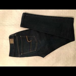 American Eagle size 6 jeggings